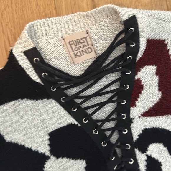 LF Furst of a Kind Tie Up Sweater - Picture 2 of 3
